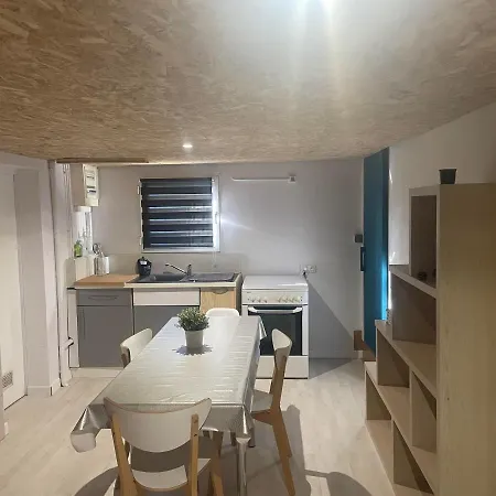 Confort Chez Lolita Et Wilfried Apartment Saint-Laurent-sur-Sevre